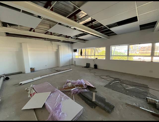 93M² BUSINESS TO LET IN MAITLAND